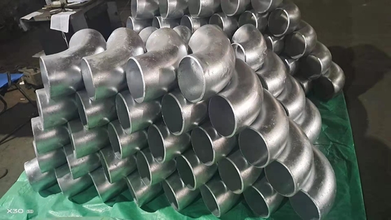 ASTM A53 άνθρακα χάλυβα άκρης συγκόλλησης ανατίναξη άμμου αγκώνων DN150 SCH 30 σφυρηλατημένη